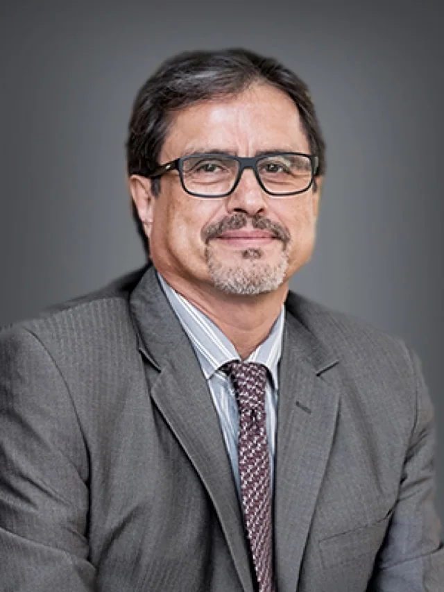 Dr. Luis Herrera-Estrella